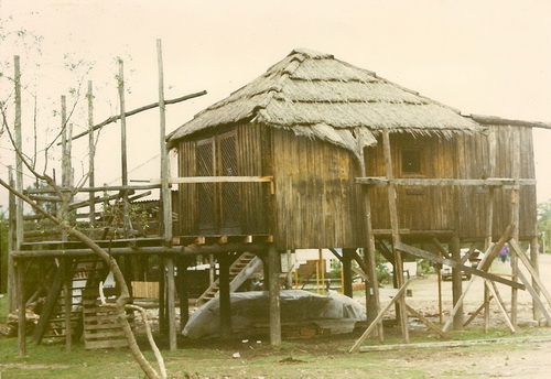 1980-primeras-cabañas-SR