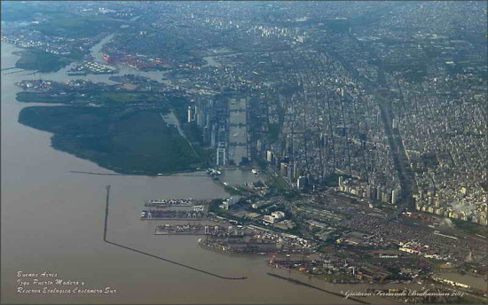 Vista aérea/Aerial view