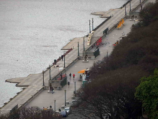 Paseo/Promenade